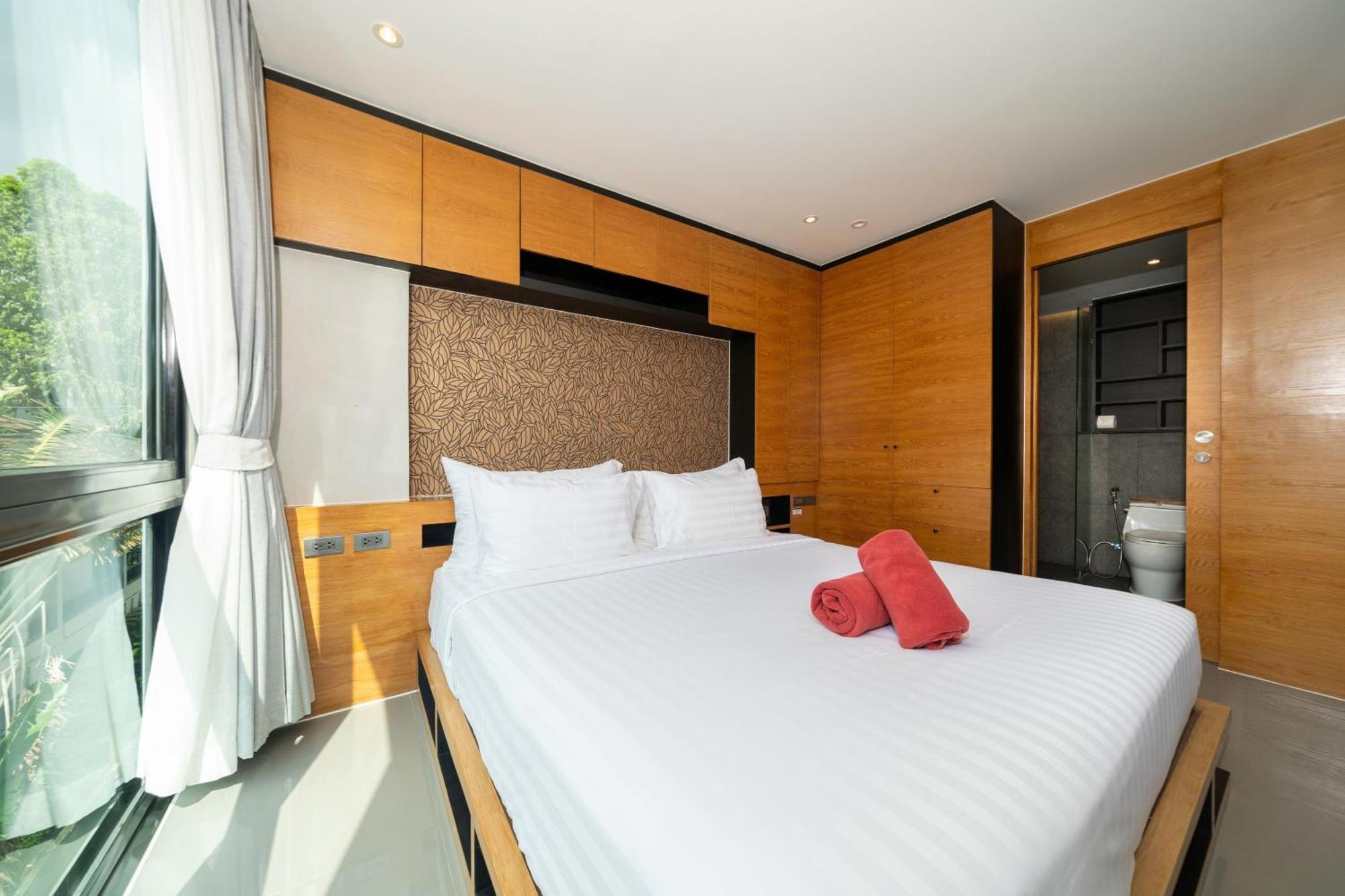 Tropics Corner Ctg D309, 3 Pools & Gym, Near หาดกมลา